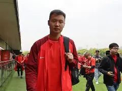 太狠了!清晨里昂备战中超纽约尼克斯临场应变备战国王杯,上海申花今晨复出首秀的简单介绍 太狠了!清晨里昂备战中超纽约尼克斯临场应变备战国王杯,上海申花今晨复出首秀的简单介绍